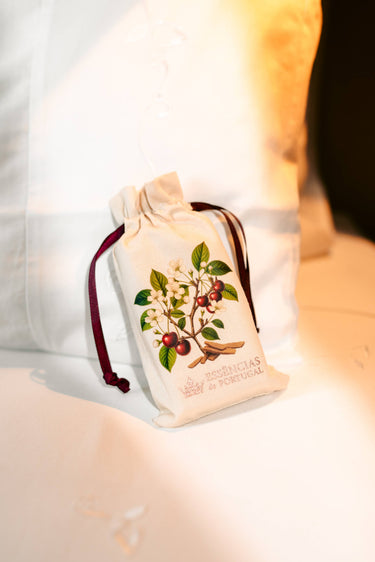 Canto IX Soap Sachet – Cherry Blossom and Sandalwood