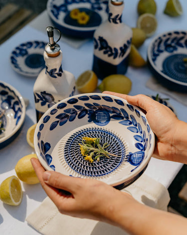 Large Blue Ceramic Garlic Grater Plate – Traditional Nerja